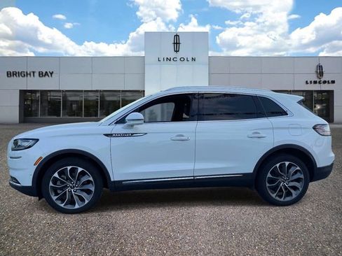 Used 2023 Lincoln Nautilus Reserve w/ Equipment Group 201A AWD/4WD image 3