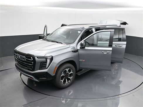 New 2026 GMC Yukon XL AT4 w/ AT4 Premium Plus Package image 31