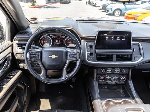 Used 2021 Chevrolet Tahoe High Country w/ Premium Package AWD/4WD image 13