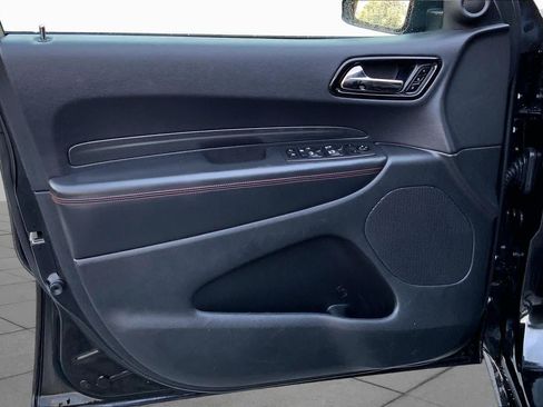 Used 2024 Dodge Durango GT RWD image 19