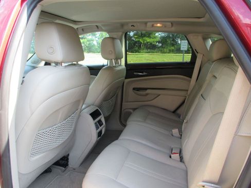 Used 2012 Cadillac SRX Luxury FWD image 7