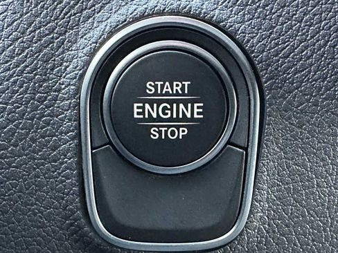 Used 2024 Mercedes-Benz Sprinter 2500 image 37