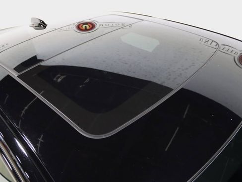 Used 2025 Volvo S60 B5 Core image 10