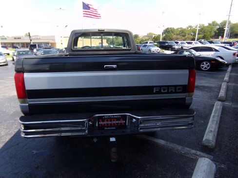 Used 1989 Ford F250 4x4 SuperCab image 3