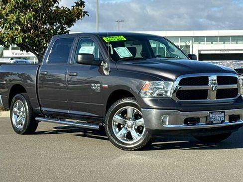 Used 2019 RAM 1500 Tradesman w/ Tradesman SXT Package AWD/4WD image 2