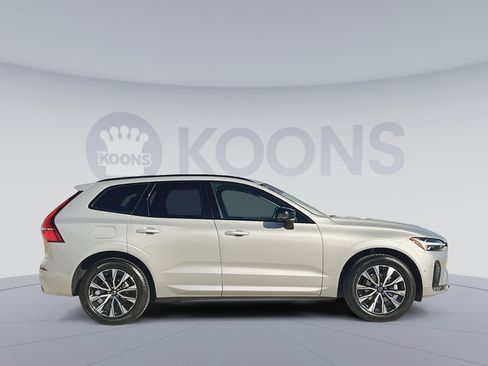 Certified 2023 Volvo XC60 B5 Plus w/ Protection Package Premier image 8