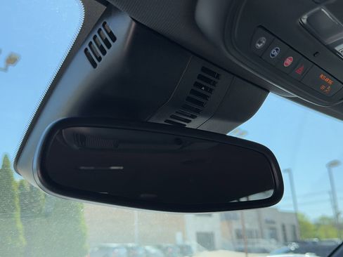 Used 2025 GMC Acadia AT4 w/ LPO, Floor Liner Package AWD/4WD image 26