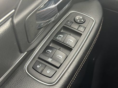 Used 2022 RAM 1500 Classic Warlock AWD/4WD image 11