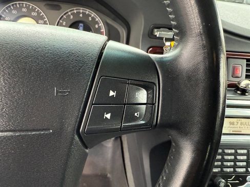 Used 2008 Volvo XC70 3.2 image 29