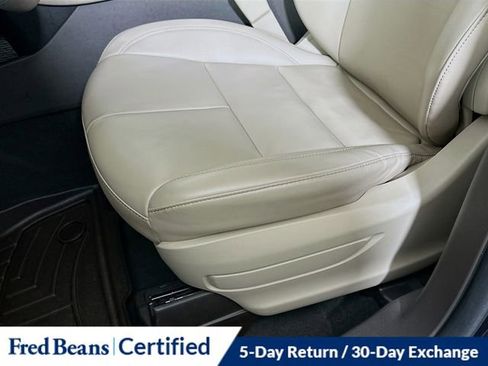 Used 2023 Lincoln Aviator AWD w/ Premium Package image 21