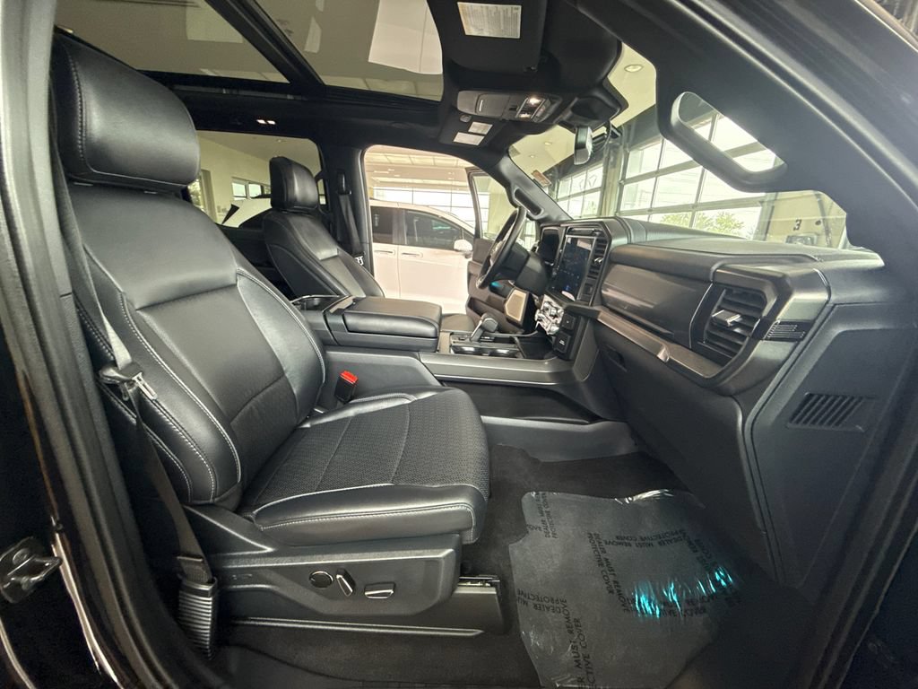 Used 2025 Ford F150 Lariat w/ Equipment Group 502A High AWD/4WD image 25