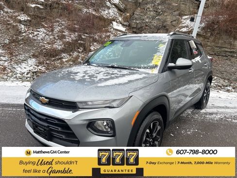 Used 2023 Chevrolet TrailBlazer LT w/ Convenience Package image 1