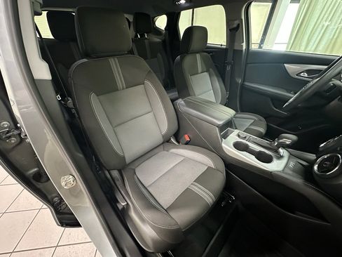Certified 2024 Chevrolet Blazer LT w/ Convenience Package image 18