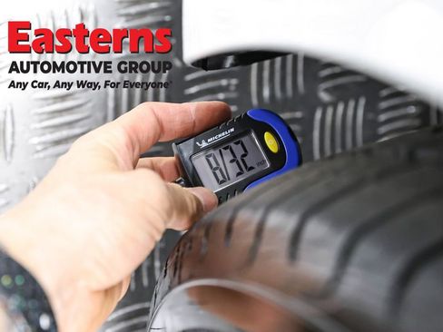 Used 2023 Tesla Model 3 Standard Range image 22