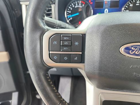 Used 2024 Ford Expedition XLT RWD image 23