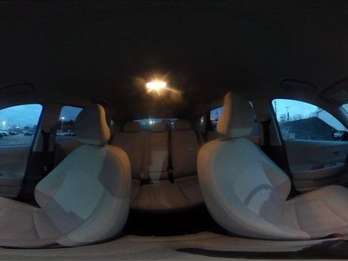 Used 2025 Hyundai Kona SEL image 42