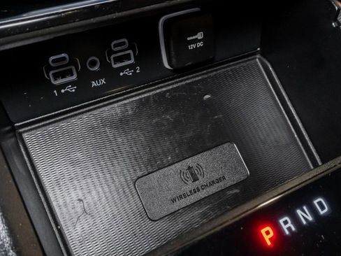 Used 2024 Jeep Grand Cherokee Altitude image 23