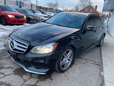 Used 2014 Mercedes-Benz E 350 4MATIC Sedan image 6