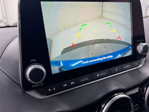 Used 2023 Nissan Sentra SV image 14