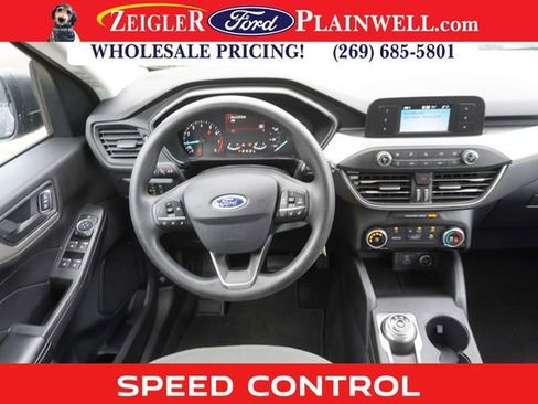 Used 2021 Ford Escape S image 12