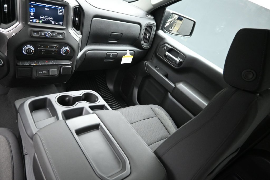 New 2026 Chevrolet Silverado 1500 Custom AWD/4WD image 14