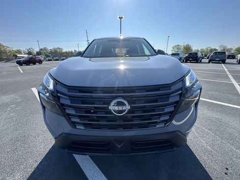 New 2026 Nissan Rogue SV image 25