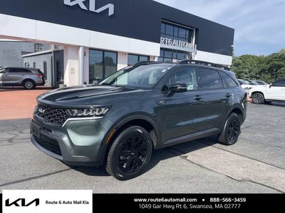 Used 2023 Kia Sorento S w/ Panoramic Sunroof Package