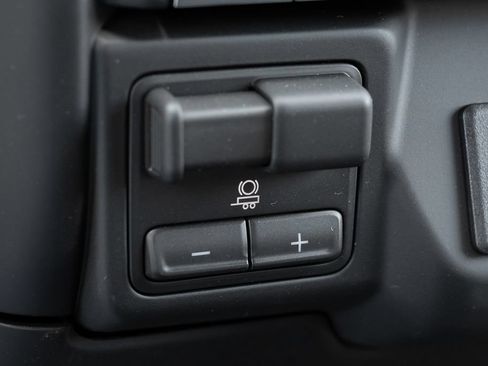 New 2026 Chevrolet Silverado 2500 Custom w/ Custom Value Package AWD/4WD image 32