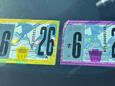 Used 2014 Land Rover LR2 HSE image 35