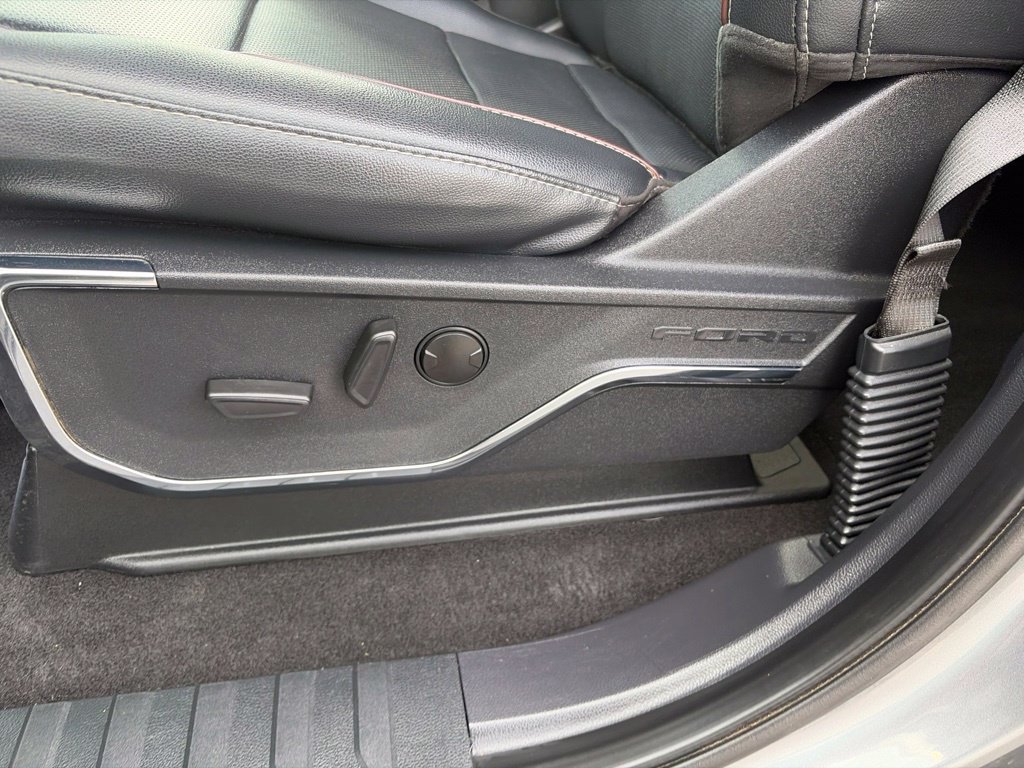 Used 2023 Ford F150 4x4 SuperCrew image 13