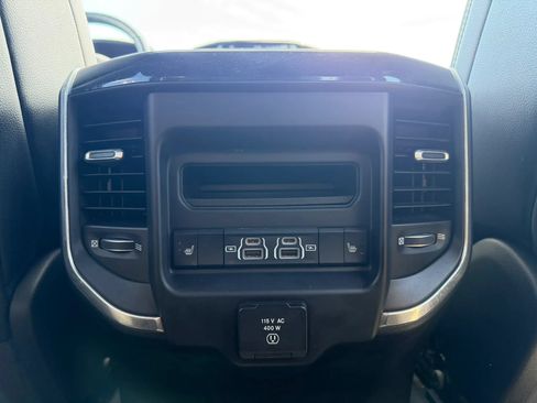 Used 2021 RAM 1500 Laramie AWD/4WD image 17