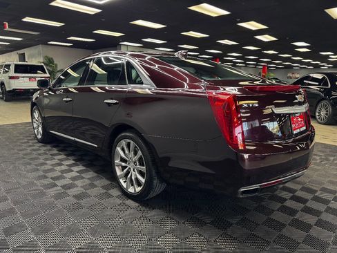 Used 2017 Cadillac XTS Premium Luxury image 9