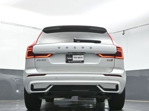 Used 2026 Volvo XC60 B5 Ultra w/ Protection Package Premier AWD/4WD image 37