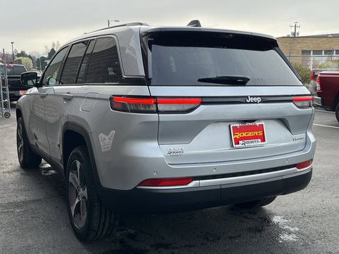 New 2026 Jeep Grand Cherokee Limited image 8