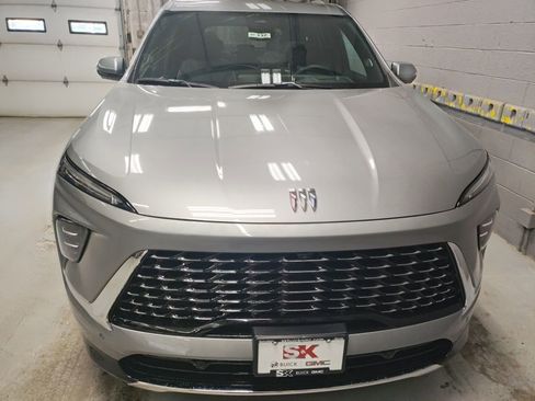 New 2026 Buick Enclave Avenir w/ Super Cruise Package image 6