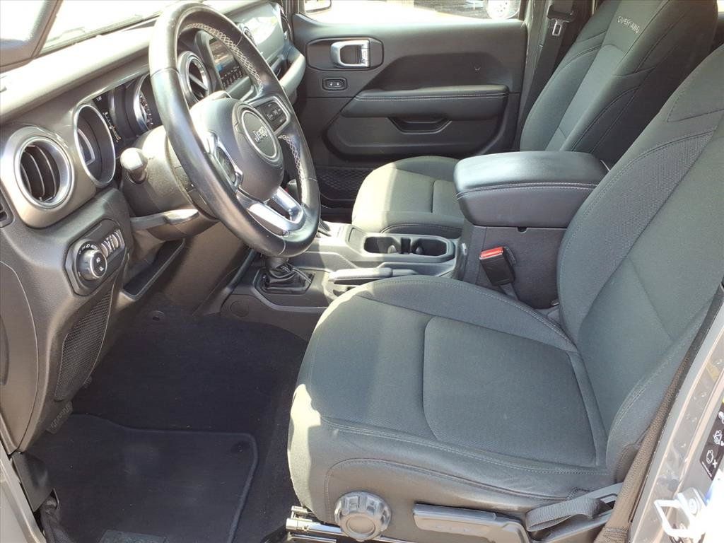 Used 2021 Jeep Gladiator Overland w/ Safety Group AWD/4WD image 2