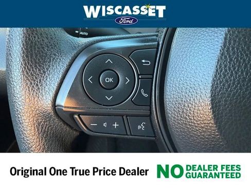 Used 2024 Toyota Corolla LE image 11