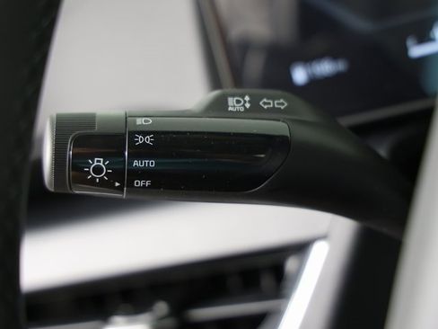 Used 2025 Kia K4 EX image 22