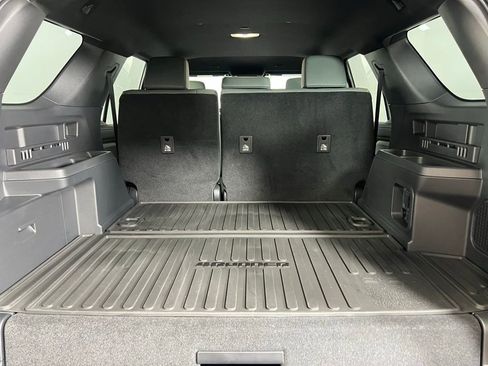 Used 2025 Toyota 4Runner Trailhunter image 30