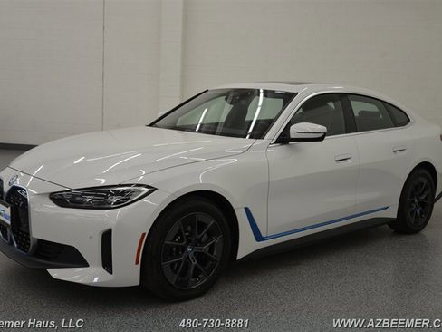 Used 2022 BMW i4 eDrive40 image 3