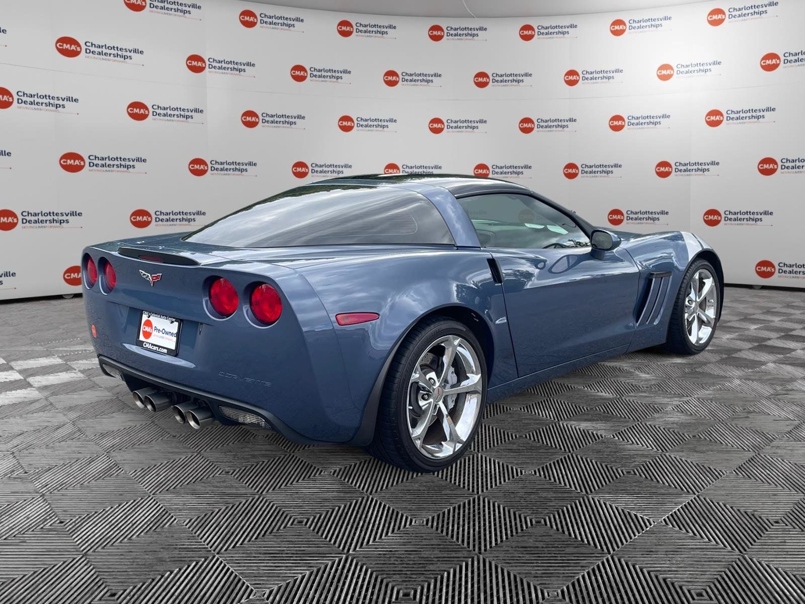 Used 2012 Chevrolet Corvette Grand Sport w/ 2LT Preferred Equipment Group RWD image 5