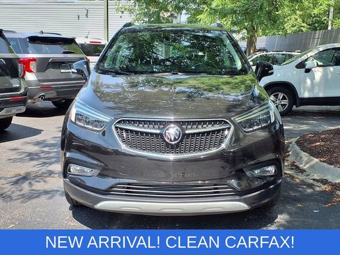 Used 2019 Buick Encore Essence AWD/4WD image 5