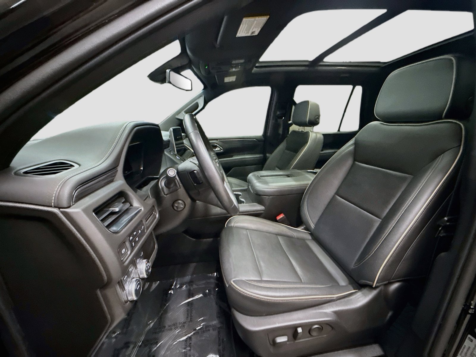 Used 2022 GMC Yukon SLT w/ SLT Premium Package AWD/4WD image 25