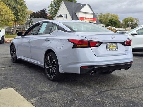 Used 2024 Nissan Altima 2.5 SR image 5