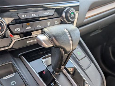 Used 2018 Honda CR-V Touring image 12