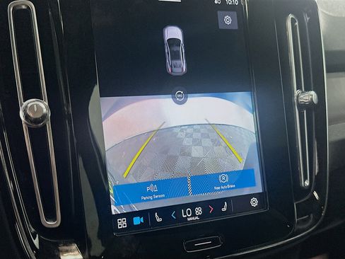 Used 2023 Volvo C40 P8 Recharge Plus image 22