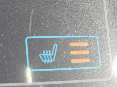 Used 2021 Subaru Outback Limited w/ Popular Package #2 image 12