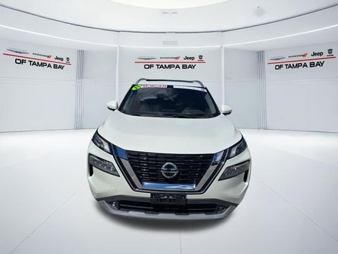 Used 2021 Nissan Rogue SL AWD/4WD image 8