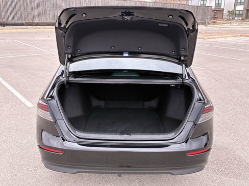 Certified 2023 Honda Accord LX image 35