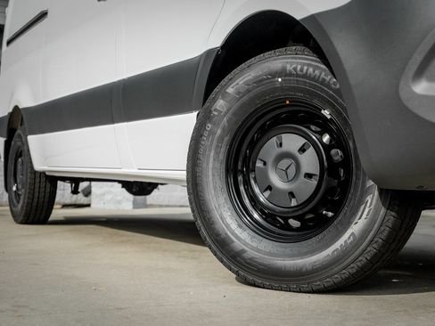 New 2026 Mercedes-Benz Sprinter 2500 image 7